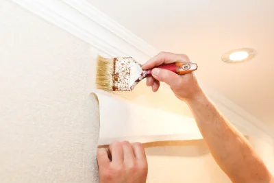Pose de papier peint à Caychax — revêtements muraux et toiles de verre